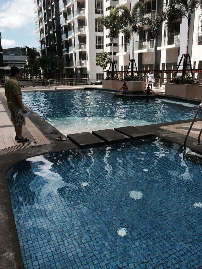 Resorts World Condo 马尼拉 外观 照片